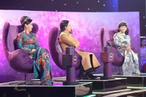 Kim Tử Long “mắng” nghệ sĩ Ngọc Huyền ba phải trên ghế nóng