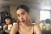 Huỳnh Anh được bạn gái bay sang VN động viên giữa "tâm bão"?