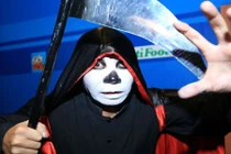 Chết khiếp với hình ảnh đón Halloween của Trấn Thành, Công Lý