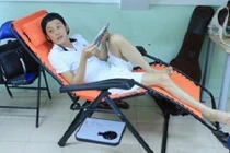 Thân hình “da bọc xương”, sụt 7kg của danh hài Hoài Linh