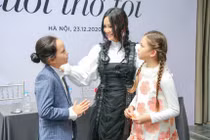 Diva Hồng Nhung nói về bạn trai ngoại quốc