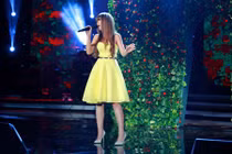 Vượt mặt Vũ Cát Tường, Khởi My nhận giải BHYT tháng 3