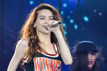 Hồ Ngọc Hà diễn cực sung khiến fan khó rời mắt