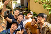 Hình ảnh đặc biệt không được lên sóng trong "11 tháng 5 ngày"