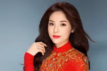 Kỳ Duyên làm giám khảo cuộc thi "Duyên dáng áo dài"