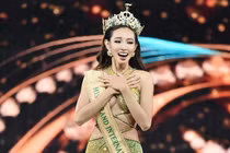 Soi cuộc sống của Hoa hậu Thùy Tiên sau 1 năm đăng quang