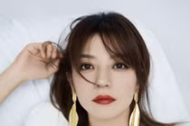 Triệu Vy trốn tới Pháp giữa bê bối bị phong sát?