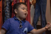 Con trai Xuân Bắc trổ tài làm đạo diễn kịch