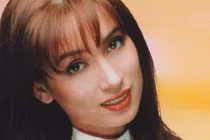 Phi Nhung thời trẻ xinh như mộng: Xứng danh giai nhân làng nhạc một thời