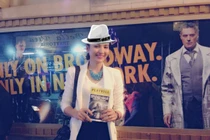 HH Ngọc Diễm bị hack thẻ tín dụng tại New York