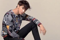 Tiến Vũ gặp họa vì clip nóng: Đừng để “mất bò mới lo làm chuồng”