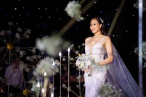 Phương Mai diện trang sức 1,4 tỷ trong đám cưới với chồng Tây