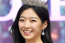 Tân Hoa hậu Hàn Quốc bị chê tơi tả vì nhan sắc tầm thường