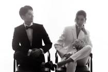 Lộ ảnh cưới của Thúy Vân và bạn trai, cô dâu tạo dáng "ngầu"