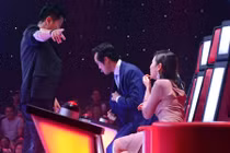 Dương Khắc Linh dùng chiêu “ly gián” vợ chồng Hồ Hoài Anh