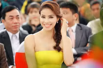 Hoa hậu Phạm Hương gợi cảm với đầm cúp ngực