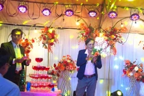 Diễn viên Thương Tín đi hát, ngoại hình có còn thảm thương?