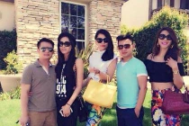 Bằng Kiều tình tứ ôm eo Dương Mỹ Linh 