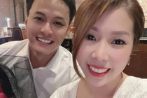 Vợ Hồng Đăng động viên bản thân "cố lên" giữa ồn ào của chồng