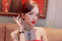 Khán giả tẩy chay Hương Giang ở game show, nhà sản xuất nói gì?