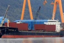 Bí ẩn con tàu Triều Tiên bị LHQ trừng phạt rồi chạy vòng tròn