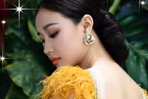 "Gái một con" Maya ngày càng xinh đẹp gợi cảm ở tuổi 32