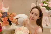 Diễn viên Quỳnh Nga nữ tính, quyến rũ trong ngày sinh nhật