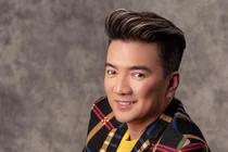 Đàm Vĩnh Hưng tiết lộ được Nam Thư tỏ tình, nhắn tin "anh ơi, yêu em đi"