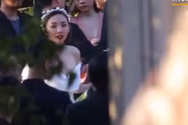 Tóc Tiên - Hoàng Touliver "quẩy" ở tiệc cưới thơ mộng giữa Đà Lạt