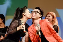 Ca sĩ Thu Minh ôm hôn trò cưng trong tiệc sinh nhật