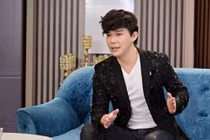 Sao nam Vbiz bị soi giới tính: Trai có vợ cũng không thoát