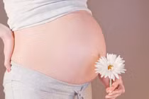 Mẹ bầu bảo vệ sức khỏe thế nào trước ô nhiễm không khí?