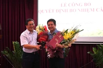 Nghệ sĩ Chí Trung nhận chức quyền Giám đốc Nhà hát Tuổi trẻ