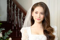 Ngọc Duyên xinh đẹp trong lễ ăn hỏi với Dương Khắc Linh 