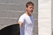 Brad Pitt lấy lại vẻ phong độ sau thời gian tiều tụy