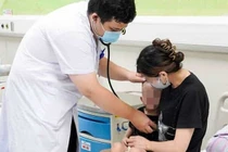 Cứu 2 trẻ ngộ độc hoa thủy tiên, bác sĩ cảnh báo
