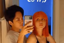 Đỏ mặt với loạt ảnh Miko Lan Trinh và bạn trai chuyển giới