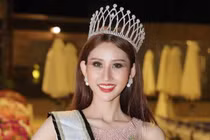 Người đẹp bị cắt nát trang phục đăng quang Miss Asia World 2018