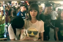 Sự thật clip Trấn Thành “sàm sỡ” vòng 1 Hari Won giữa chợ