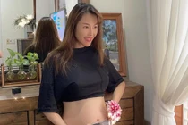 Quế Vân đăng ảnh "mát mẻ" khoe bụng bầu 5 tháng