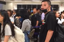 Triệu Lệ Dĩnh bơ phờ sau ồn ào hôn nhân với Phùng Thiệu Phong