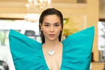 Hồ Ngọc Hà quyên góp 3 tỷ chống dịch Covid-19 và ủng hộ dân miền Tây