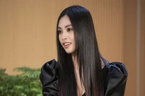 Hoa hậu Tiểu Vy tiết lộ có "crush" năm lớp 3 gây bất ngờ