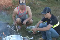 Sao “Bố ơi, mình đi đâu thế” góp gạo nấu cơm chung