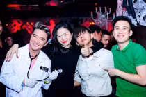 Ngập scandal, Mr. Đàm vẫn được đề cử “Nghệ sĩ của năm“