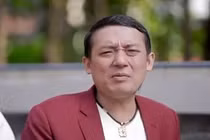 Danh hài Chiến Thắng bức xúc khi bị đồn lộ clip nóng cùng gái trẻ