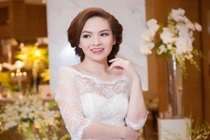 Bà mẹ 2 con Đan Lê xinh đẹp làm cô dâu