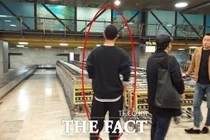 Ảnh Song Joong Ki - Song Hye Kyo đi trăng mật tại Tây Ban Nha 