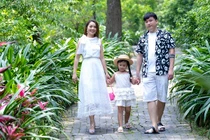 Vợ chồng Ngọc Anh - Tô Minh Đức đưa con gái đi nghỉ dưỡng