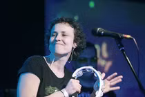 Vì sao ca sĩ Nga Yulia Chicherina bị cấm hát tại World Cup 2018